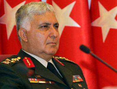 Org. Özel'in balyoz açıklaması ne anlama geliyor?