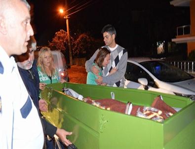 Simav Kaymakamı Annesini De Kaybetti