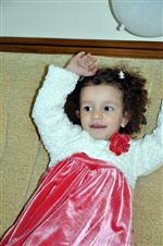 SEMİHA KARADUMAN - Van Depreminin Simgesi 'Azra” 2 Yaşında