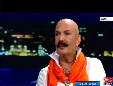 Cemil İpekçi’den canlı yayında eski model araba benzetmesi