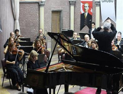 Cumhurbaşkanlığı Senfoni Orkestrası Nevşehir'de Konser Verdi