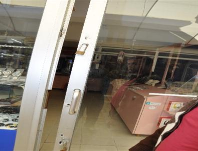 Gümüşçü Soygunu Kameralara Yansıdı