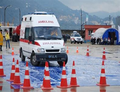Giresun’da Ambulans Şoförleri Eğitimden Geçti