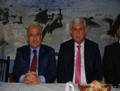 Burhanettin Kocamaz Silifke’de Gazetecilerle Buluştu