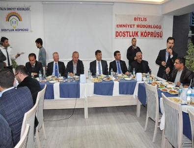 Ön Yargıları Kıran Muhtarlar Dostluk Köprüsü Kurdu