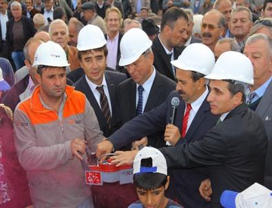 Tekkeköy Belediyesi Yeni Hizmet Binasının Temeli Atıldı
