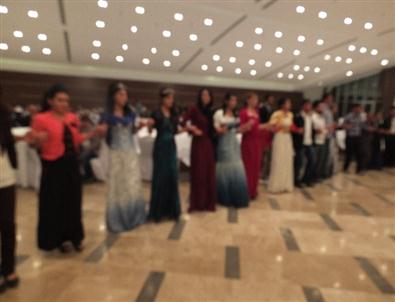 Sultan Kösen'in Düğün Davetlileri Gelmeye Başladı