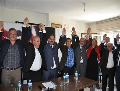 Korkmaz, Hac Dönüşü Dosyasını Teslim Etti