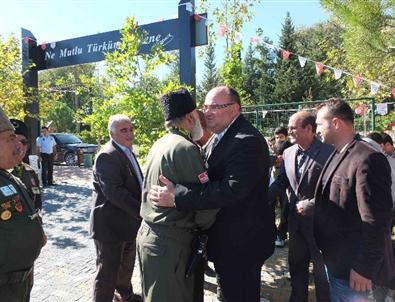 Evrenseki Şehitliğinde Öğrenciler, Gazilerle Buluştu