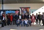 ‘ilmek İlmek Atatürk’ü İşliyoruz’ Kanaviçe Sergisi Açıldı