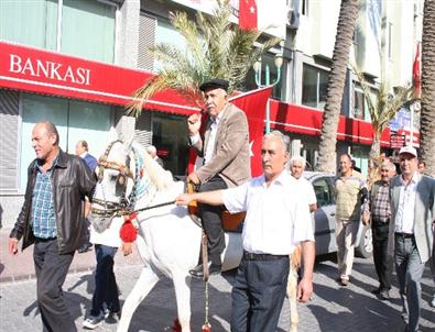 Kıratla Chp'ye Adaylık Yürüşü