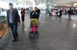 (özel Haber) Suriyeli Dilenciler Atatürk Havalimanını Mesken Tuttu