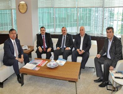 Askeri Hastanelerdeki Sivil Memurlara Döner Sermayeden Pay Verilmesi İçin Çalışma Yapılıyor