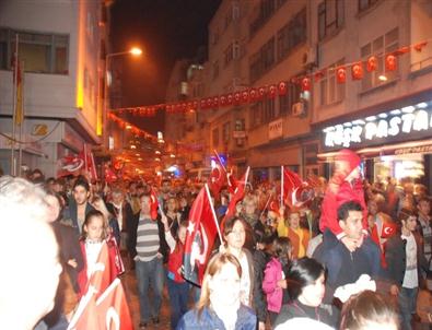 Sinop'ta Fener Alayı