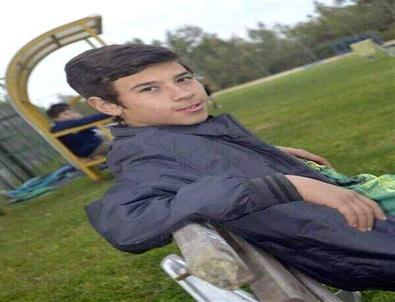 Teknik Direktörden Kazada Ölen Futbolcusuna Gözyaşı