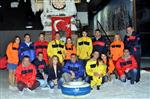 TÜRK YILDIZLARI - Türk Yıldızları  Kar Dünyası’nı Gezdi