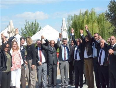 Chp Çiğli’den Gövde Gösterisi