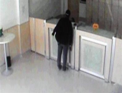 Düğün Borcunu Ödemek İçin PTT'yi Gasp Etti