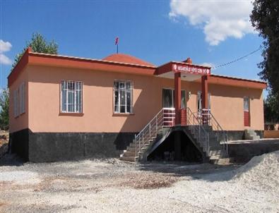 Hasanoğlu Köyü’ne Cem Evi Yaptırıldı