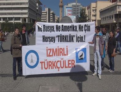 İzmirli Türkçüler'den Eylem