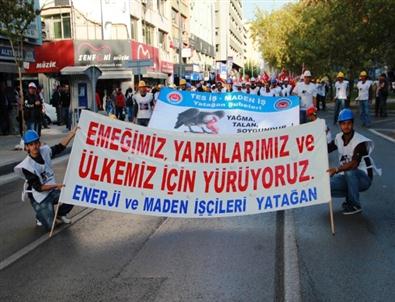 İzmir’de Maden İşçileri Eylem Yaptı