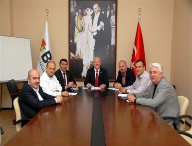 Konfederasyona Bir Adım Kaldı