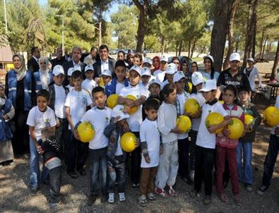 Şehitkamil Belediyesi ‘merhamet Eli’ Üyelerine Dülük’te Piknik Düzenledi