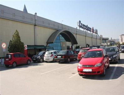 Bursa Carrefour Avm’nin 2013 Yılı Hedefi 10 Milyon Müşteri