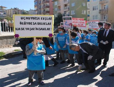 Vali Taşkesen Çöp Topladı