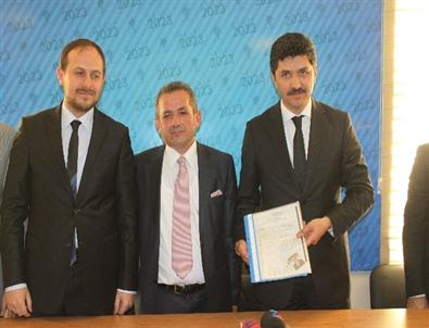 Ak Parti’de Belediye Başkan Aday Adayları Müracaatlarını Yaptı