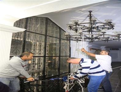 Avizeye İp Bağlayarak Eğitim Yaptılar