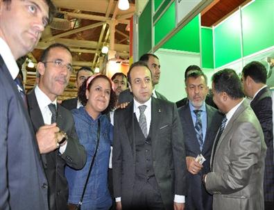 Avrupa Birliği Bakanı Bağış’tan Bitlis Tanıtım Fuarına Ziyaret