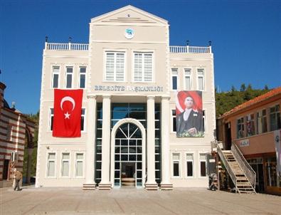 Kavaklıdere Belediyesi Yeni Binasına Taşındı