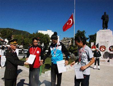 Atatürk Yol Koşusu Yapıldı