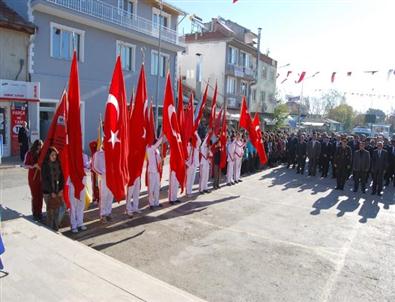 Eşme’de 10 Kasım Atatürk’ü Anma Günü Etkinlikleri