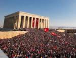 Anıtkabir'e rekor ziyaretçi