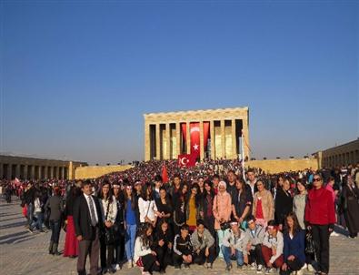 Eskişehirli Öğrenciler Anıtkabir’den Mutlu Döndü