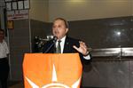 Ak Parti, Bergama’da Başkan Aday Adaylarını Tanıttı