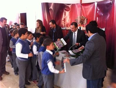 Bilecik'te Tiyatro Sevinci