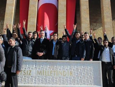 Burdur Ülkü Ocakları'ndan Anıtkabir Ziyareti