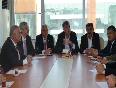 Chp İl Başkanı Ali Engin, Çiğli Aday Adaylarıyla Buluştu