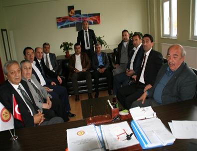 Devrek Anadolu Öğretmen Lisesi’nden Aşure İkramı