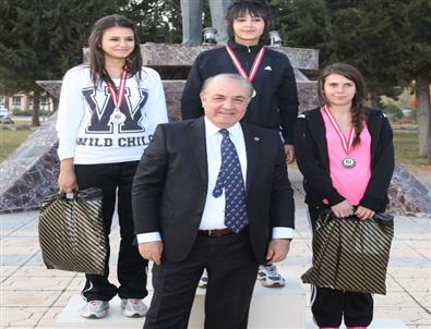 Gaün’de Atatürk Koşusuna Yoğun İlgi