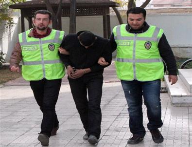 Hırsızlık Zanlısı Ayakkabısı Sayesinde Yakalandı