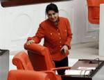 ŞAFAK PAVEY - Leyla Zana pantolonla Genel Kurul'da
