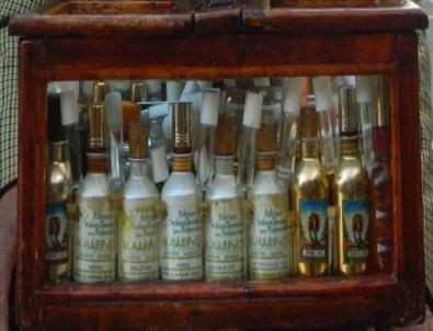 (özel Haber) 58 Yıldır Esansçılık Yapıyor