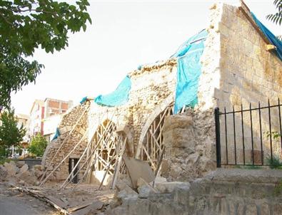 2008 Yılında Yıkılan ve Restore Edilen Lale Camii İbadete Açıldı