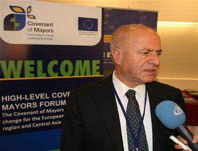 Ab’li Belediye Başkanları Enerji Verimliliğini Tartıştı