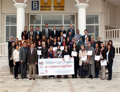 Aldıkları Sertifika İle Ailelere Eğitim Verecekler