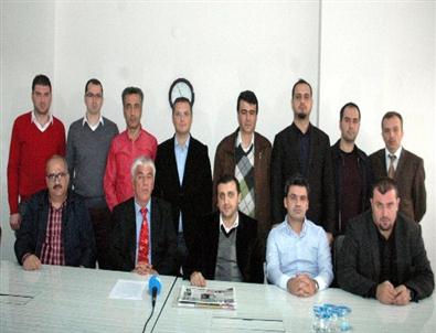 Balıkesir'deki Dershanelerden, 'Dershanelerimize Dokunmayın' Açıklaması